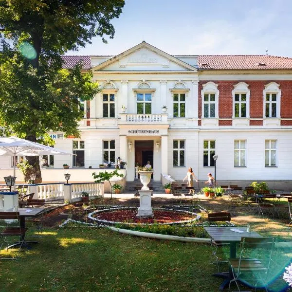 Hotel am Hain, ξενοδοχείο σε Lübben
