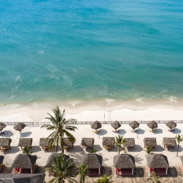 South Beach Resort, hotel in Dar es Salaam