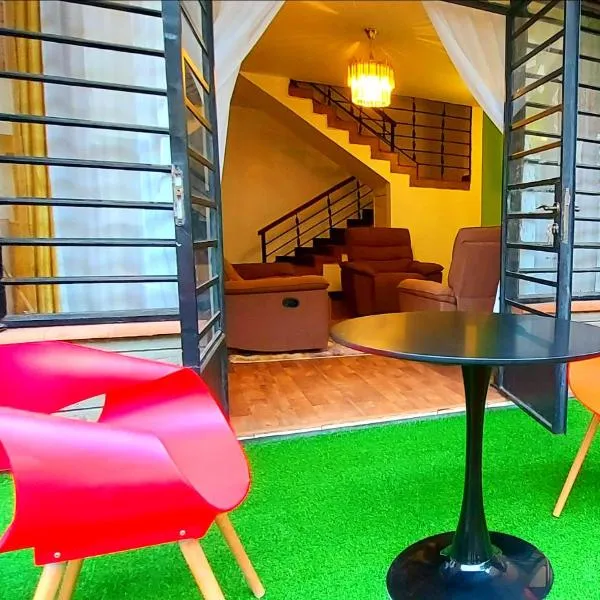 Silent Sky Homestay near JKIA Airport & SGR Nairobi: Nairobi şehrinde bir otel