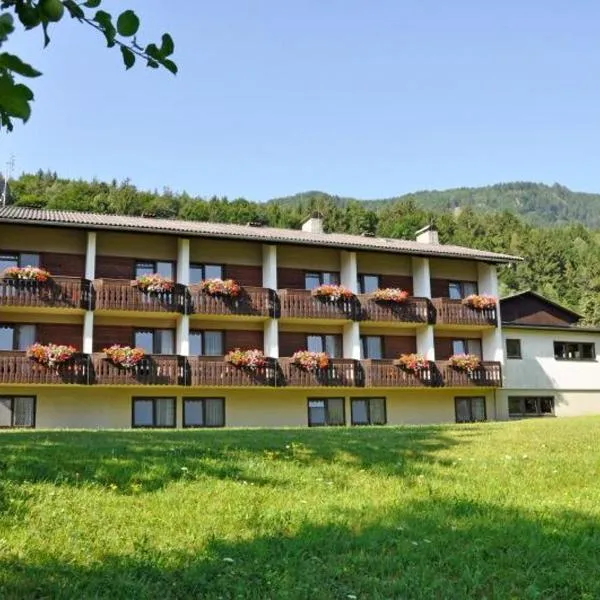 Dorfgasthof Hotel Staberhof, ξενοδοχείο σε Kellerberg