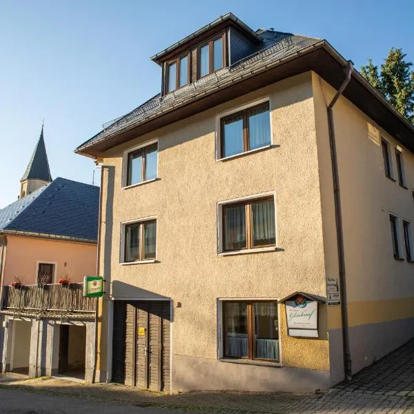 Pension Glückauf, hotel a Kurort Oberwiesenthal