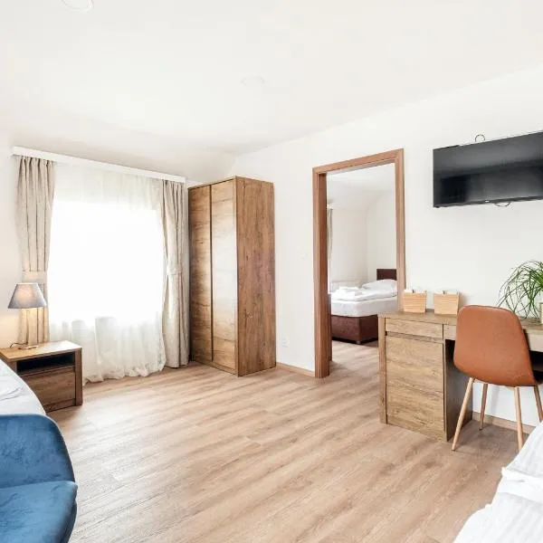 Hotel U Císaře, hotel in Mirošovice