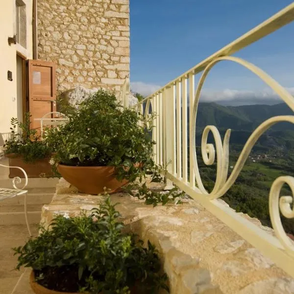 Albergo Diffuso Sotto Le Stelle, מלון בPicinisco