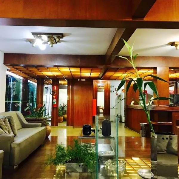 Minas Palace Hotel, hôtel à Passos