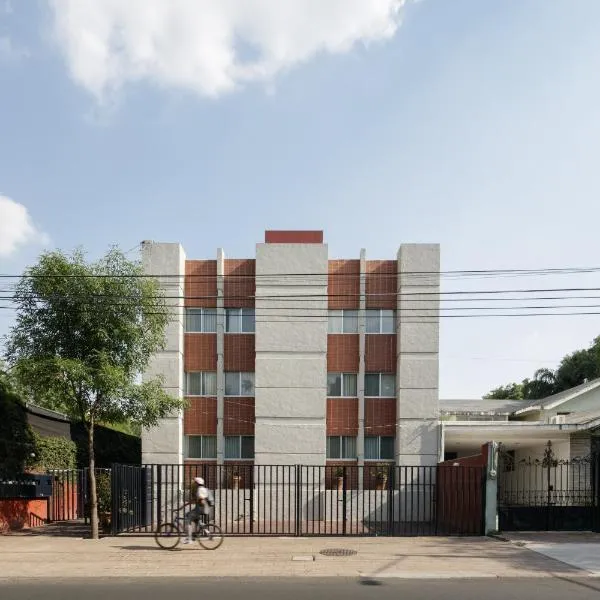 Apartamentos West End, ξενοδοχείο σε Guadalajara