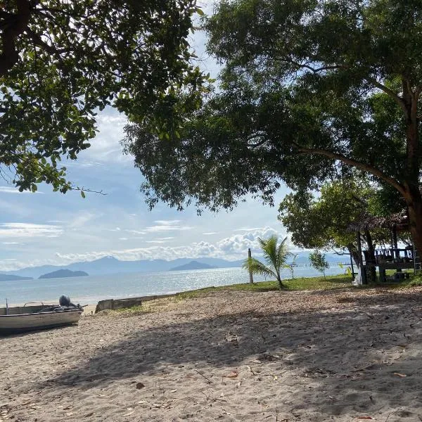 PP Land Beach Eco Resort, hotel in Ko Phayam