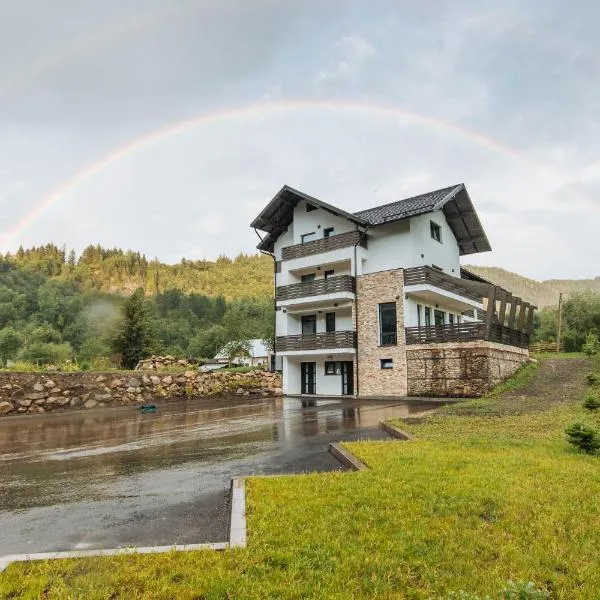 Comoara Rarăului, hotell sihtkohas Câmpulung Moldovenesc