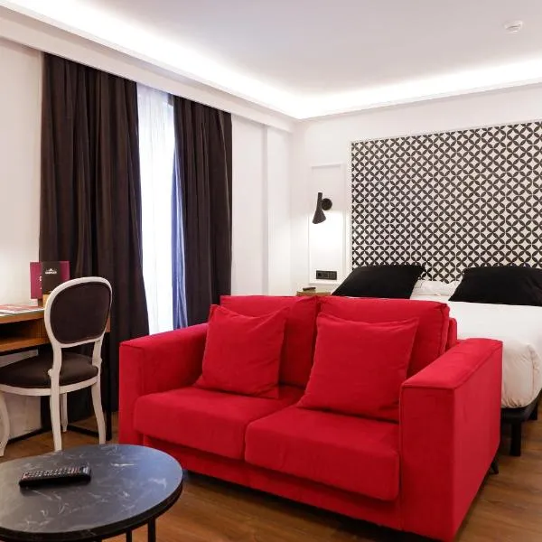 Hotel Colón Plaza，位于巴利亚多利德的酒店
