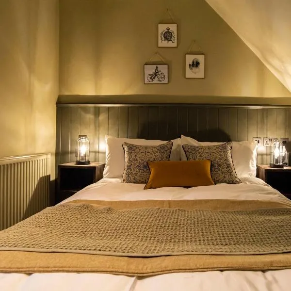 Viesnīca Kings Arms Hotel Stensteda Mountfičetā