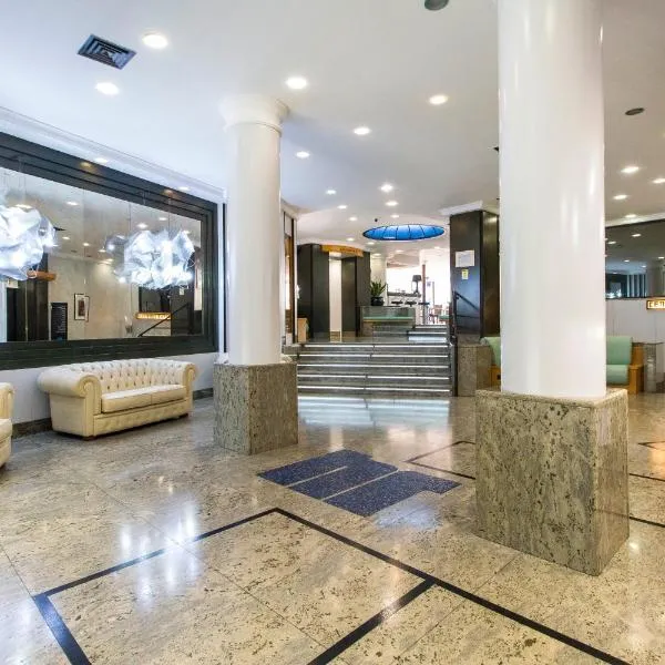 Hotel Royal Torino Centro Congressi โรงแรมในตูริน