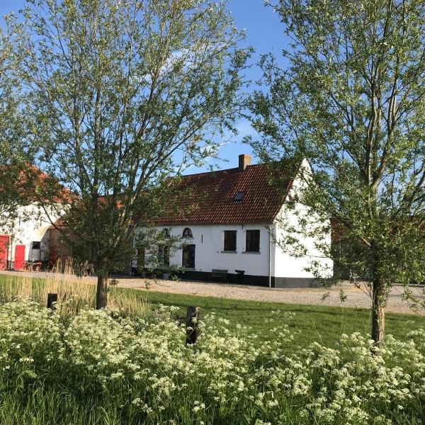 Maenhoudthoeve met zwembad en sauna