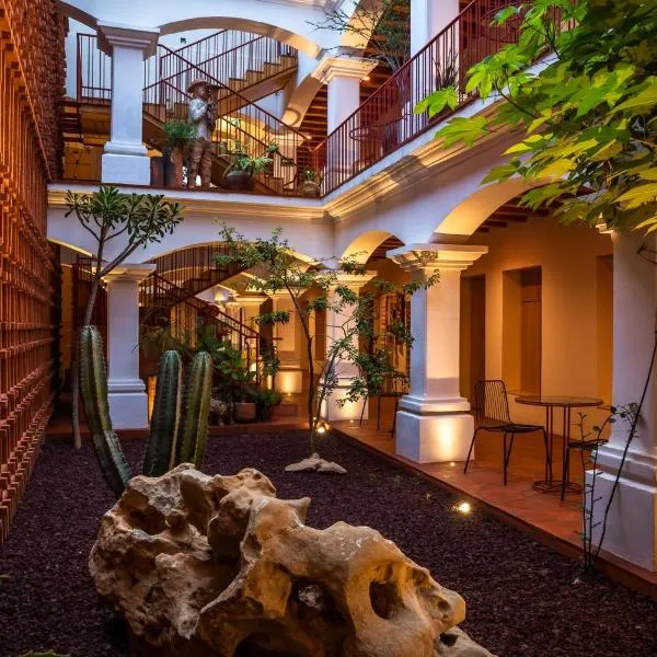 Hotel Ayook, hotel in Oaxaca City