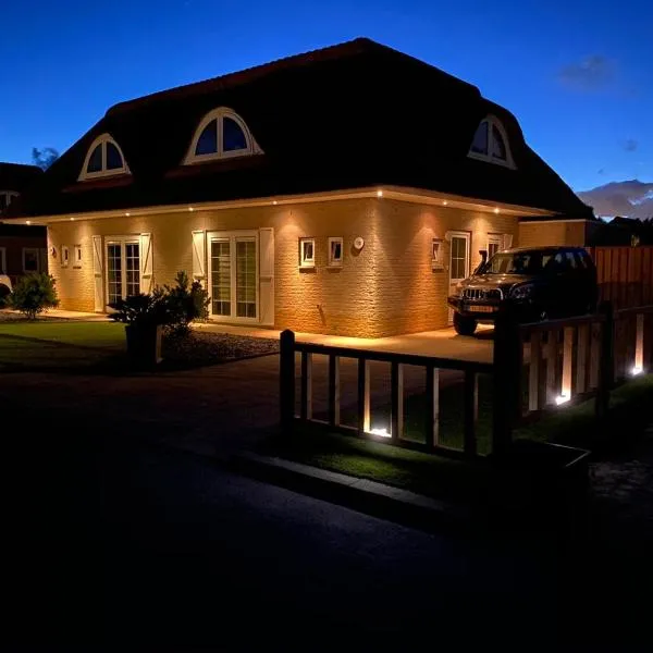 Beach bungalow Hellevoetsluis、ヘレヴートスライスのホテル