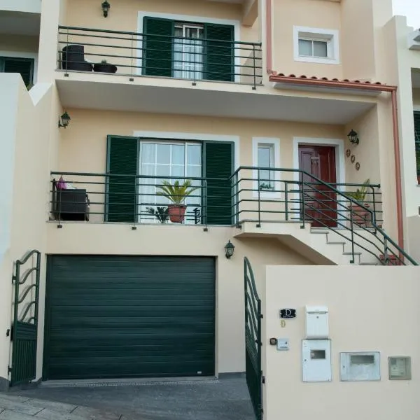 ZiZis Place, ξενοδοχείο σε Σάντα Κρουζ