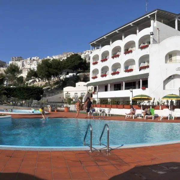 Morcavallo Hotel & Wellness, hotel v destinaci Peschici