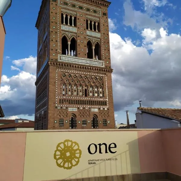 Apartamentos One, hotel in Teruel