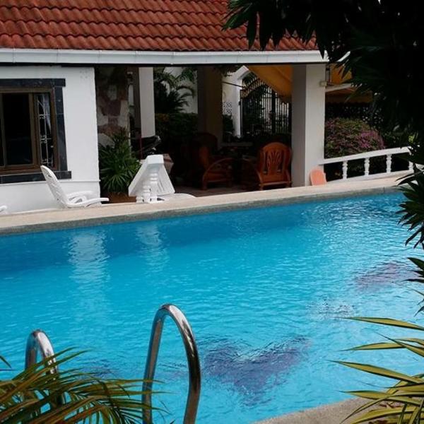 Suksabai Pool Villa