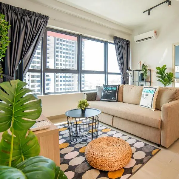 Arte Plus KLCC Designer Suites by Cobnb, hotel in Kuala Lumpur