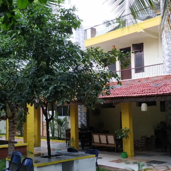 Holiyday in VGF Farm House, hotel in Dānishpet