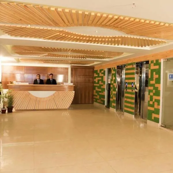 Viesnīca Hotel Golden Hill pilsētā Koksbāzāra