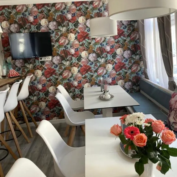 श्टुटगार्ट में, होटल Hotel-Pension Adler Untertürkheim