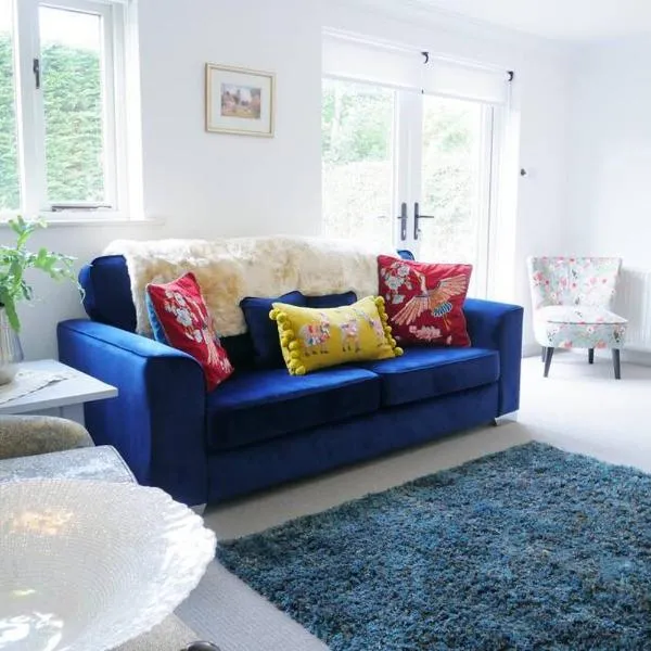 The Croft a lovely town house in the centre of Holt with free PARKING for two cars, hotel in Holt