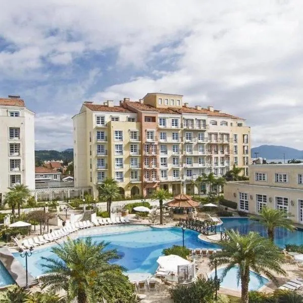 Luxuoso resort cinco estrelas com vista para o mar, hotel di Florianópolis