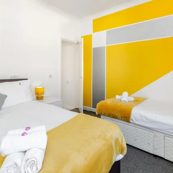 Cosy Anfield Guesthouse - FREE parking, hotel v destinaci Liverpool