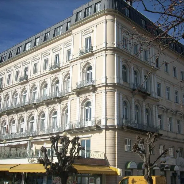 Garconniere im ehemaligen Hotel Austria, hotell sihtkohas Gmunden