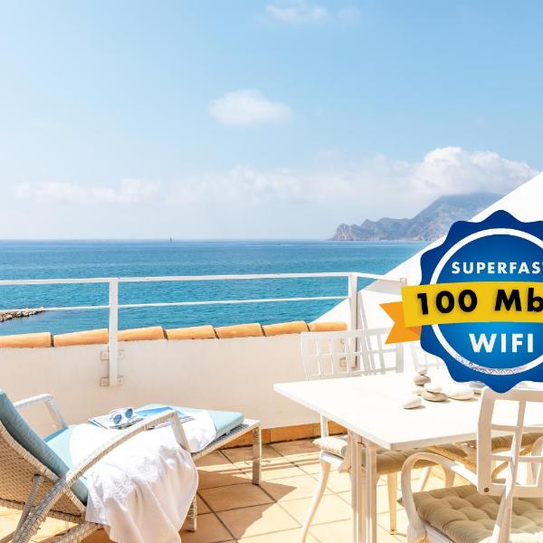 Ático-Loft frente al Mar con Piscina y Parking