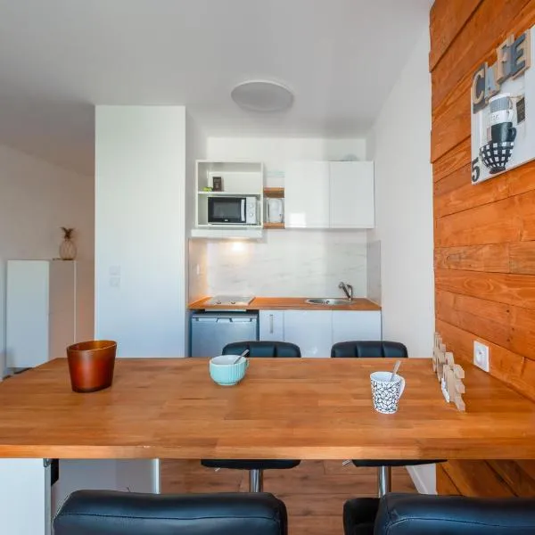 Beautiful apartment 8min Disney, Hotel in Montévrain