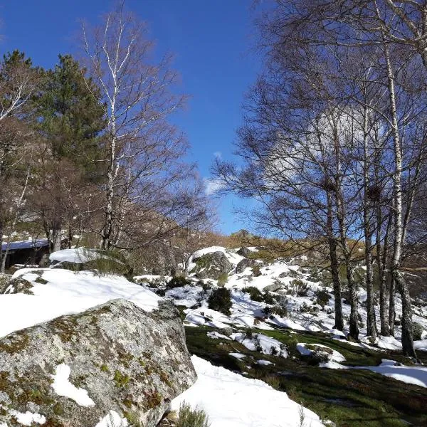 A Mansão do Mé-Mé，曼泰加什的飯店