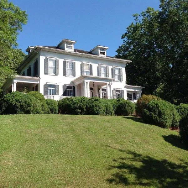 Springwood Inn, hotel in Anniston