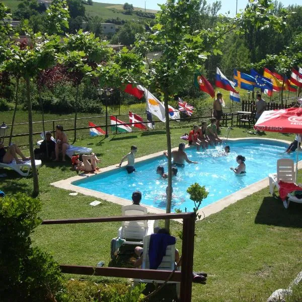 Albergue de Peregrinos A Santiago, hotel in Belorado