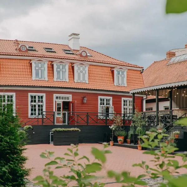 Vanadziņa māja, hotel v destinaci Cēsis