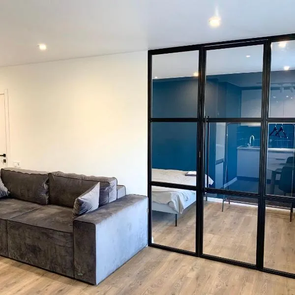 Navy city center apartment двокімнатні апартаменти в центрі міста, hôtel à Poltava