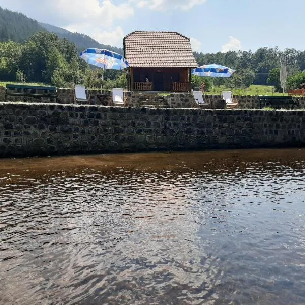 Apartman Šumska Tajna, ξενοδοχείο στη Μόκρα Γκόρα