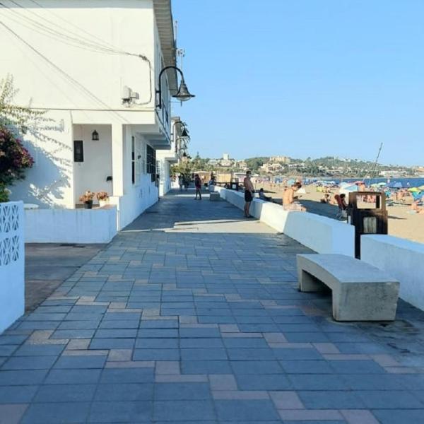 TURISSTIKO Casa Familiar Butiplaya