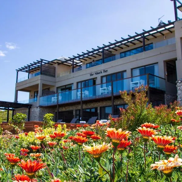 The Shark Bay Boutique Hotel & Spa, hotel di Langebaan