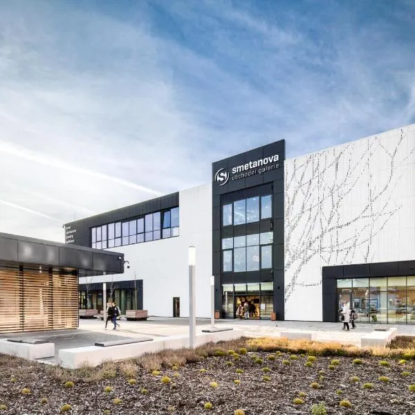 Hotel Smetanova, ξενοδοχείο σε Vsetιn