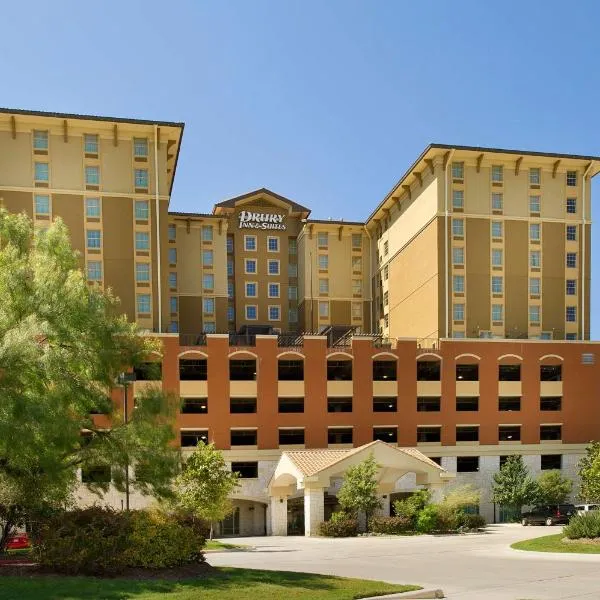 Drury Inn & Suites San Antonio Near La Cantera, hotel in San Antonio