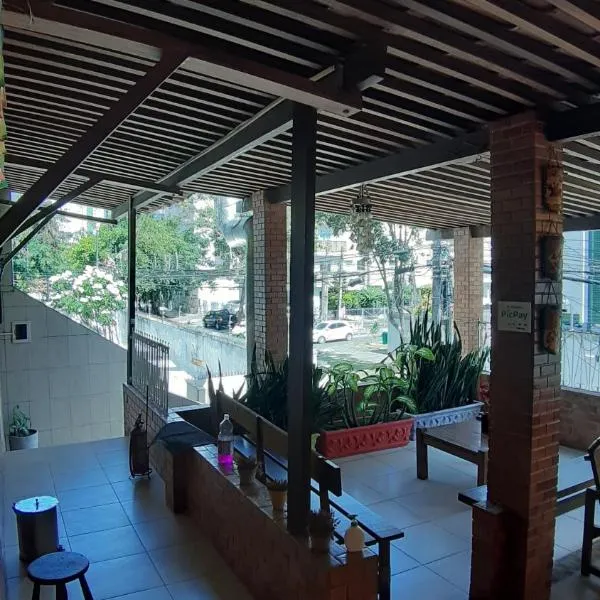 Piratas do Sol Hostel，位于累西腓的酒店