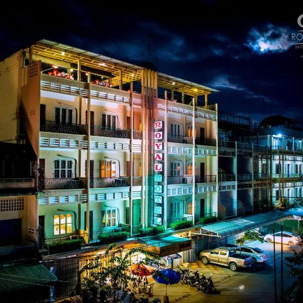 Royal Hotel, hotel v destinaci Battambang