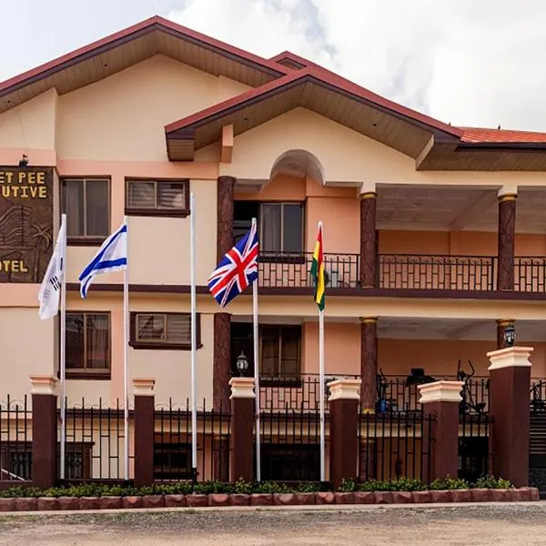 SWEET PEE EXECUTIVE HOTEL, hotel en Ayeduasi