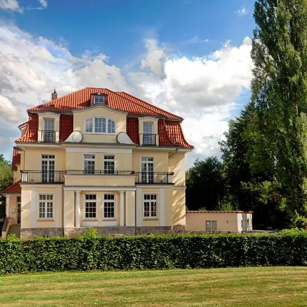 Hotel Dirks am Schloss, ξενοδοχείο σε Bad Pyrmont