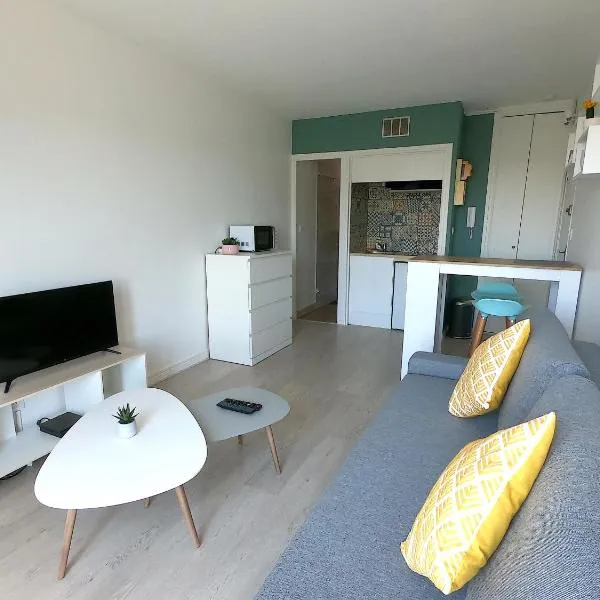 Botanic Garden Studio cosy, Parking, Métro, hotel in Toulouse