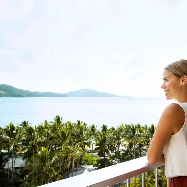 Reef View Hotel, hótel í Hamilton Island