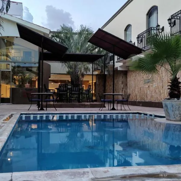 Hotel Dubrovnik, hotelli kohteessa Mérida