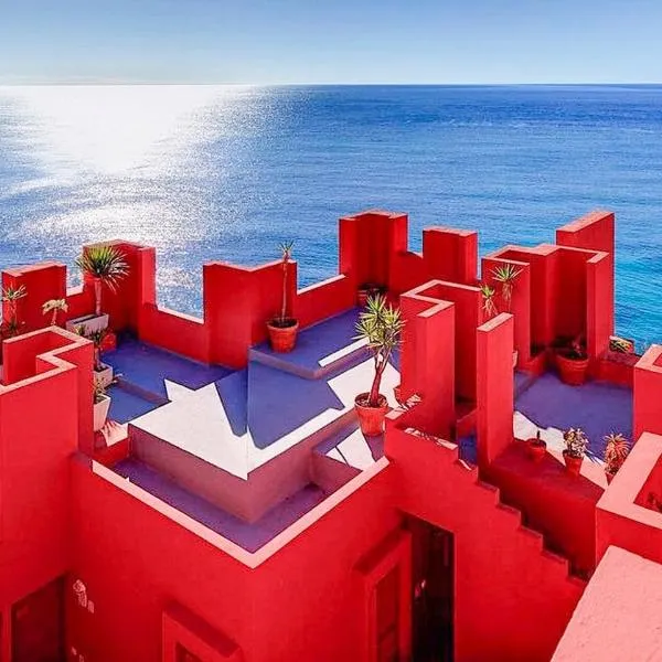 Apartamento Muralla Roja 0507，位于卡尔佩的酒店