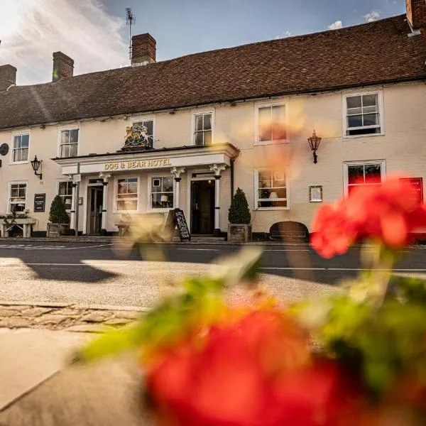 The Dog & Bear Hotel, hotel v destinaci Lenham
